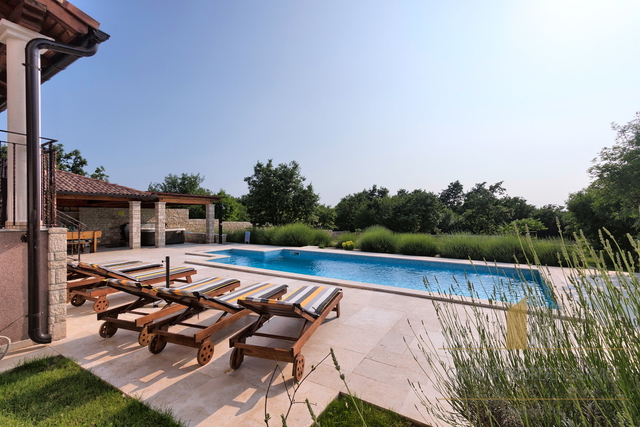 Čudovita vila s bazenom v osrednji Istri - Štokovci!