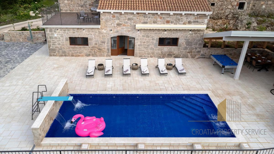 Wunderschöne Steinvilla mit Pool in Dol auf der Insel Hvar!