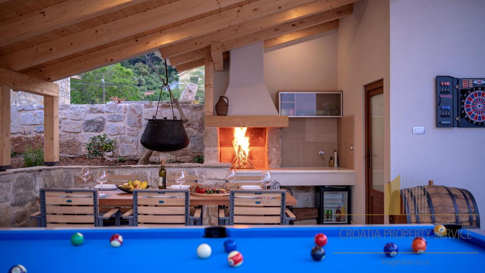 Wunderschöne Steinvilla mit Pool in Dol auf der Insel Hvar!