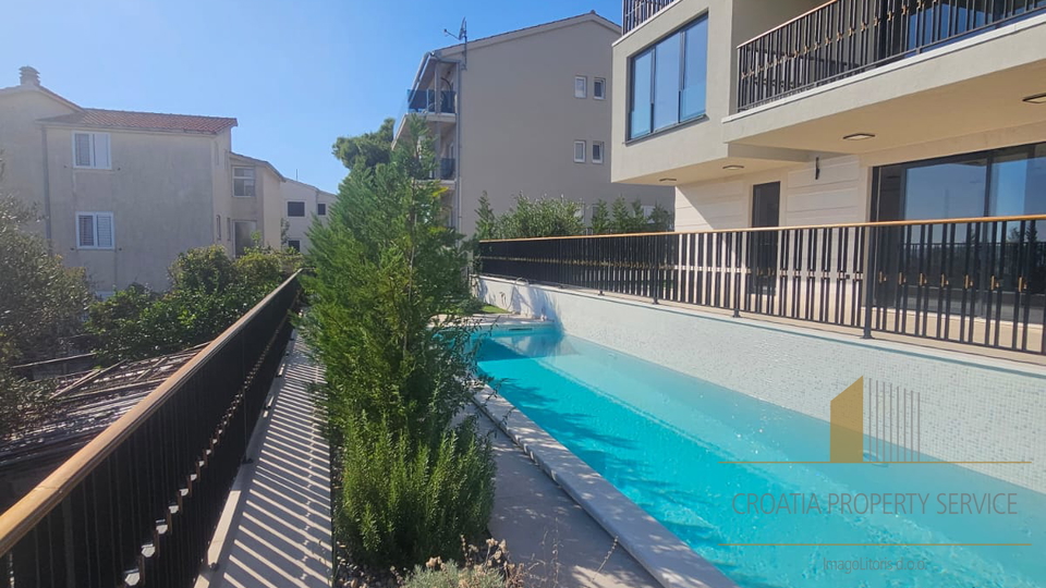 Casa, 225 m2, Vendita, Trogir - Čiovo