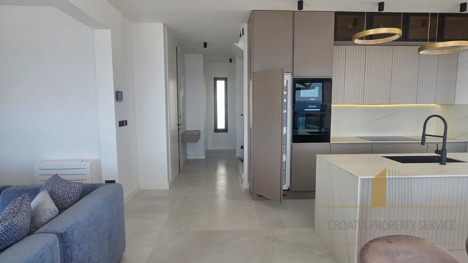Casa, 225 m2, Vendita, Trogir - Čiovo
