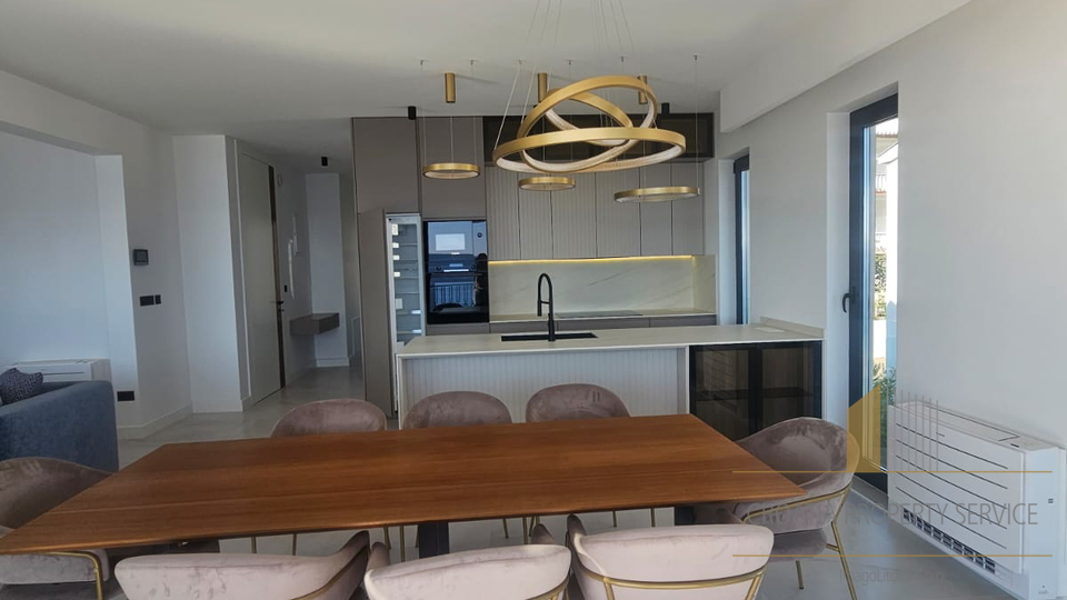 Casa, 225 m2, Vendita, Trogir - Čiovo