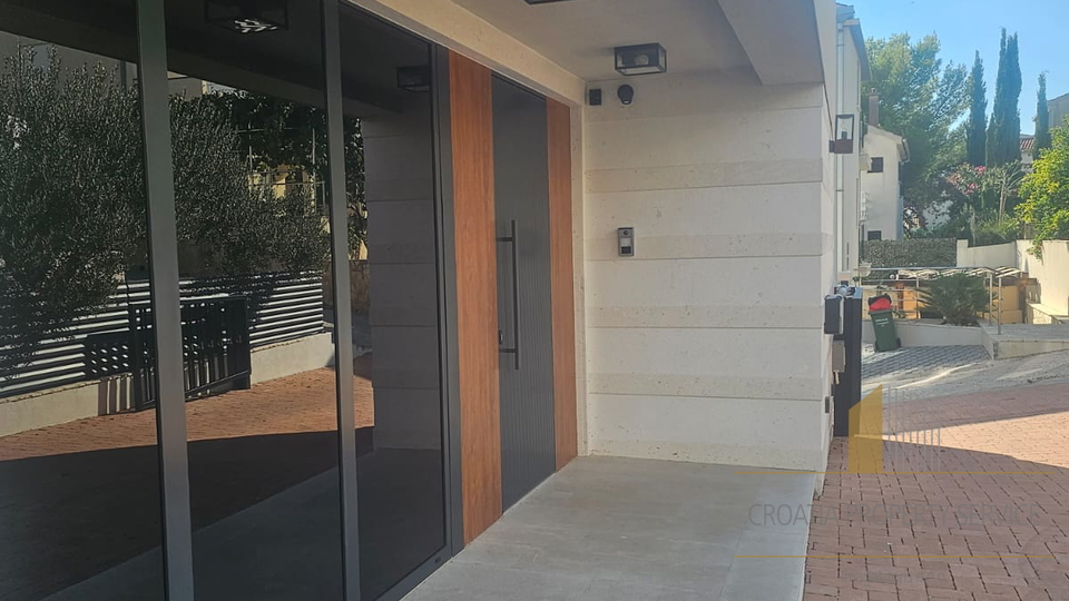 Casa, 225 m2, Vendita, Trogir - Čiovo
