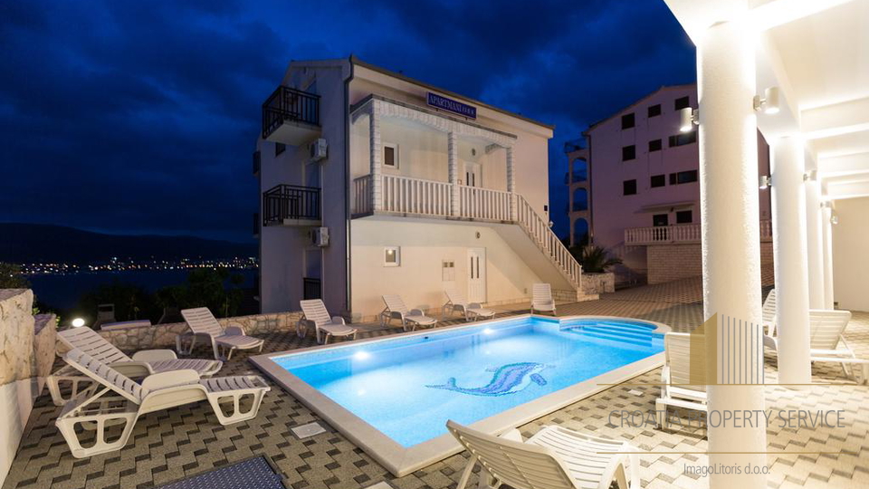 Apartment house 100 m from the sea in a tourist place on the Čiovo peninsula!
