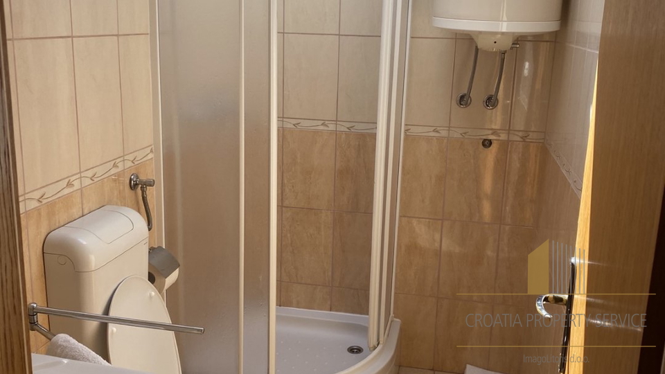 Apartment house 100 m from the sea in a tourist place on the Čiovo peninsula!