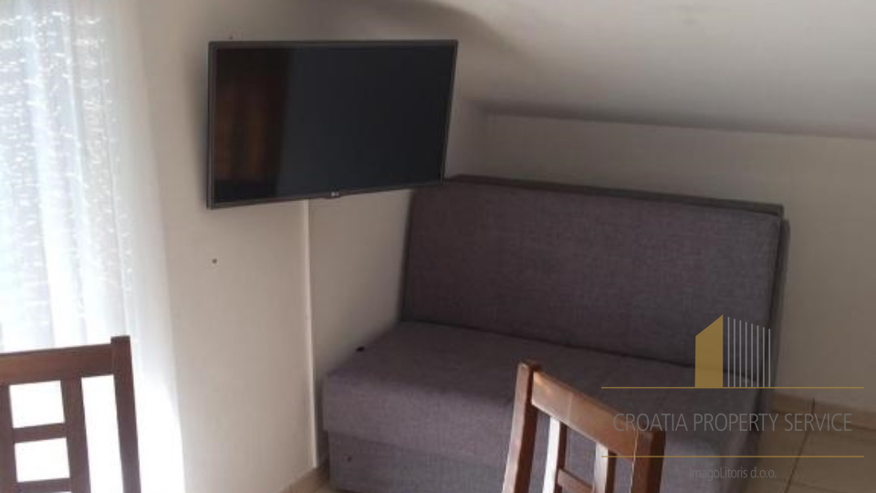 Apartment house 100 m from the sea in a tourist place on the Čiovo peninsula!
