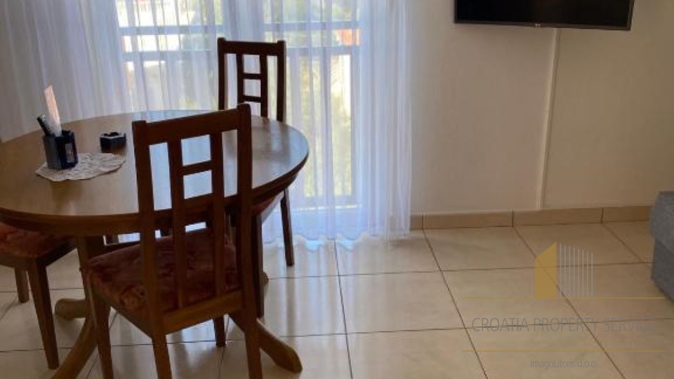 Apartment house 100 m from the sea in a tourist place on the Čiovo peninsula!