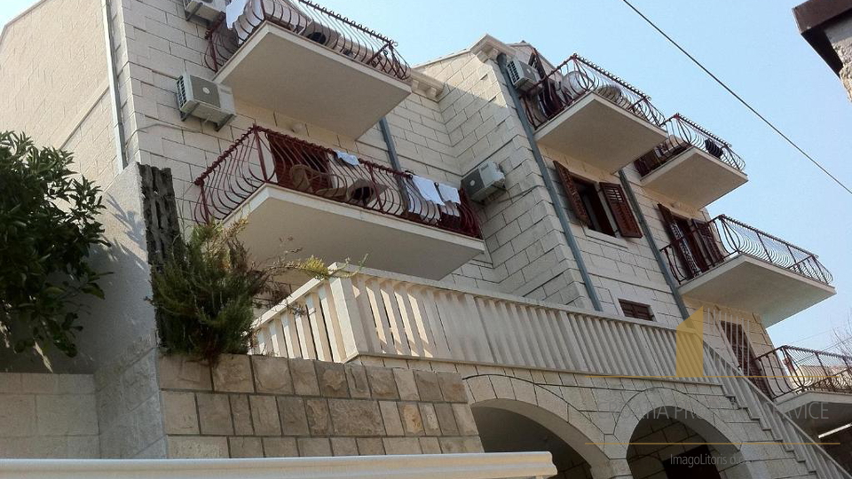 Beautiful apartment villa with a pool and sea view – Lapad, Dubrovnik!