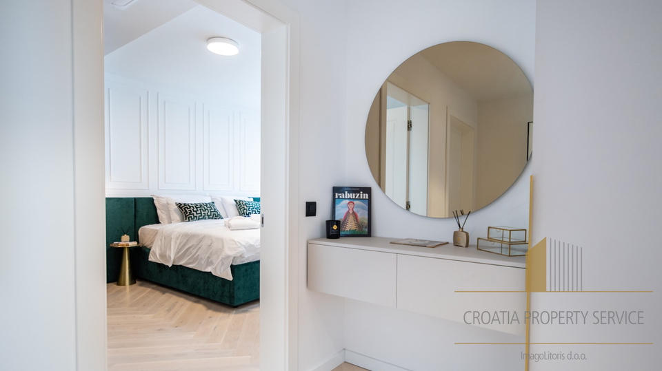 Luxury residential building with a beautiful view of the city and the sea - Dubrovnik!