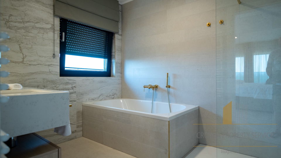 Luxury residential building with a beautiful view of the city and the sea - Dubrovnik!
