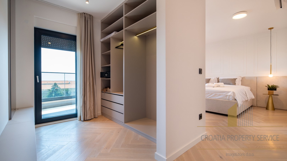 Luxury residential building with a beautiful view of the city and the sea - Dubrovnik!