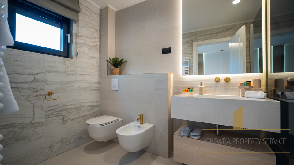 Luxury residential building with a beautiful view of the city and the sea - Dubrovnik!