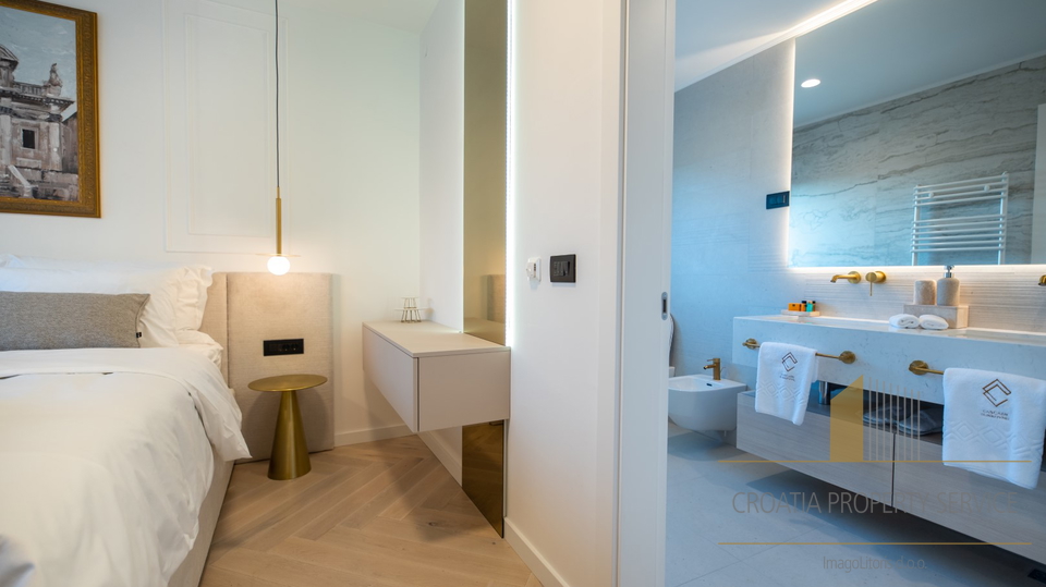 Luxury residential building with a beautiful view of the city and the sea - Dubrovnik!