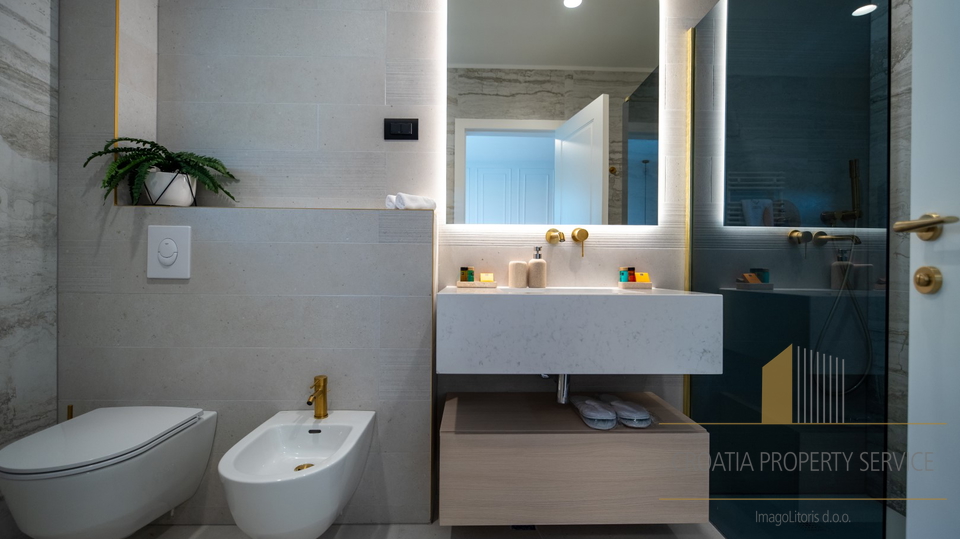 Luxury residential building with a beautiful view of the city and the sea - Dubrovnik!