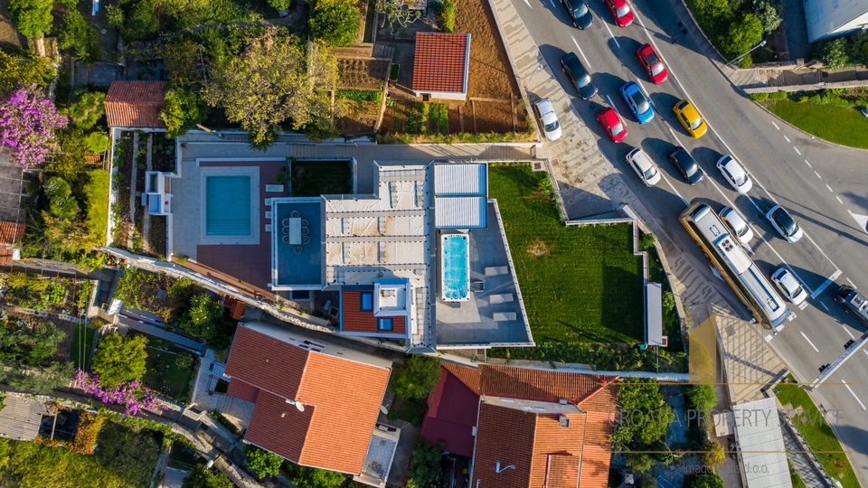 Luxury residential building with a beautiful view of the city and the sea - Dubrovnik!