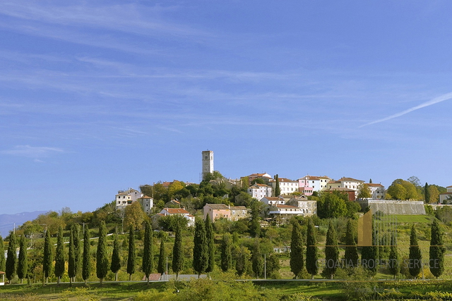 Gradbena zemljišča površine 3ha – Srednja Istra!