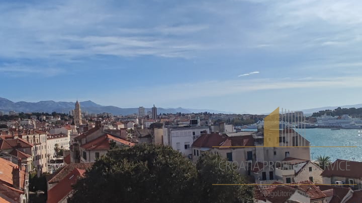 Stan od 80 m2 na iznimnoj lokaciji u samom centru grada - Split!