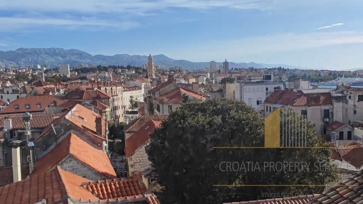 Stan od 80 m2 na iznimnoj lokaciji u samom centru grada - Split!