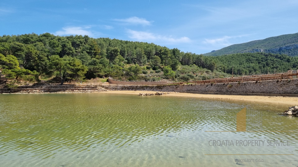 Terreno, 33000 m2, Vendita, Jelsa