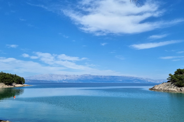 Atraktivno zemljišče T2 cona, prva vrsta ob morju - Jelsa, otok Hvar!