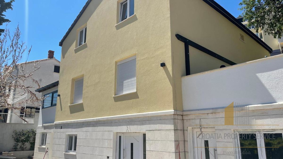Renoviertes Apartmenthaus mit Meerblick - Dubrovnik!