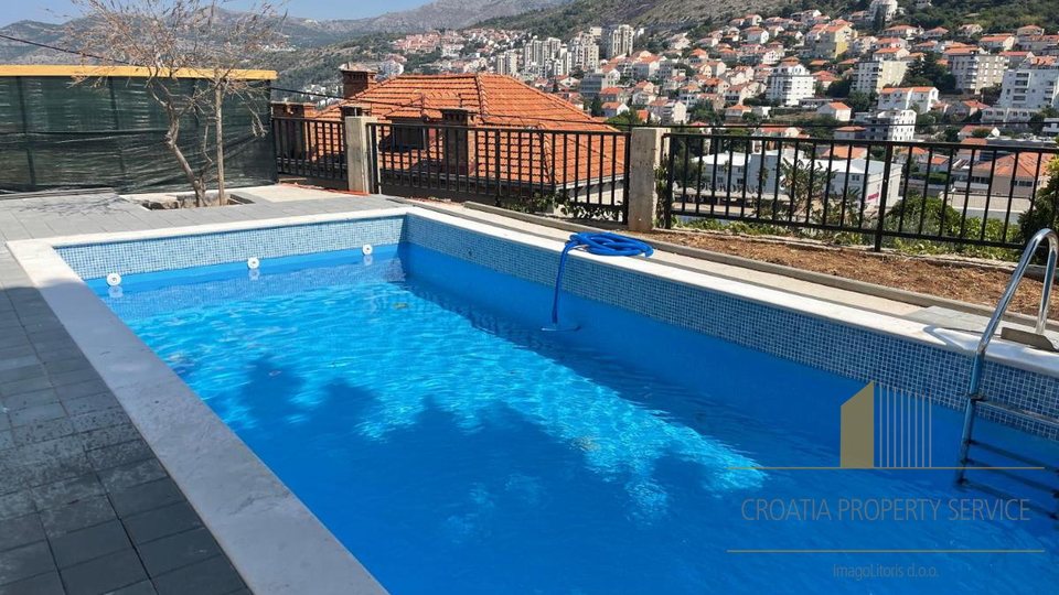 Renoviertes Apartmenthaus mit Meerblick - Dubrovnik!