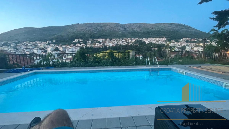 Renoviertes Apartmenthaus mit Meerblick - Dubrovnik!