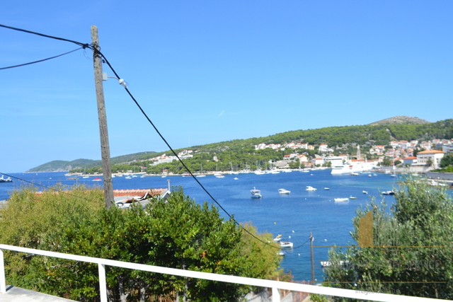 Hiša, 100 m2, Prodaja, Hvar