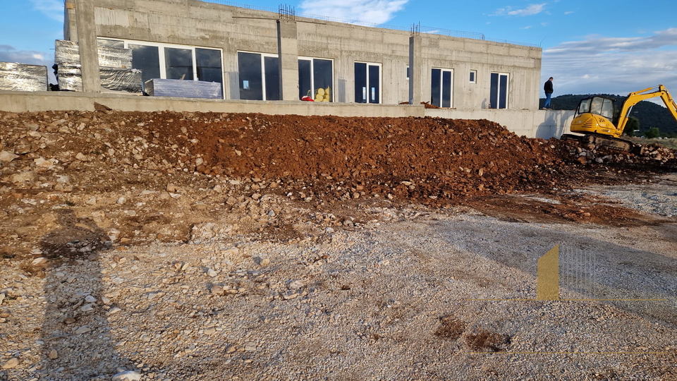 Land with family farm under construction with a panoramic view over Rogoznica!