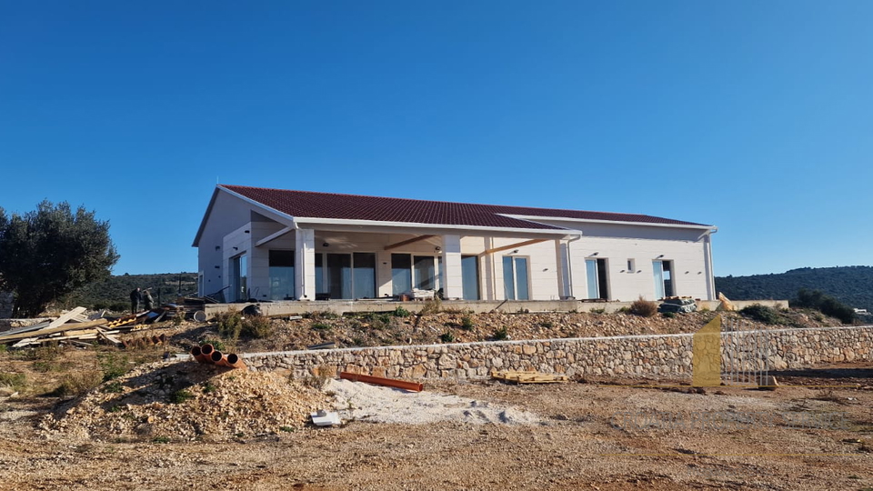 Casa, 356 m2, Vendita, Rogoznica