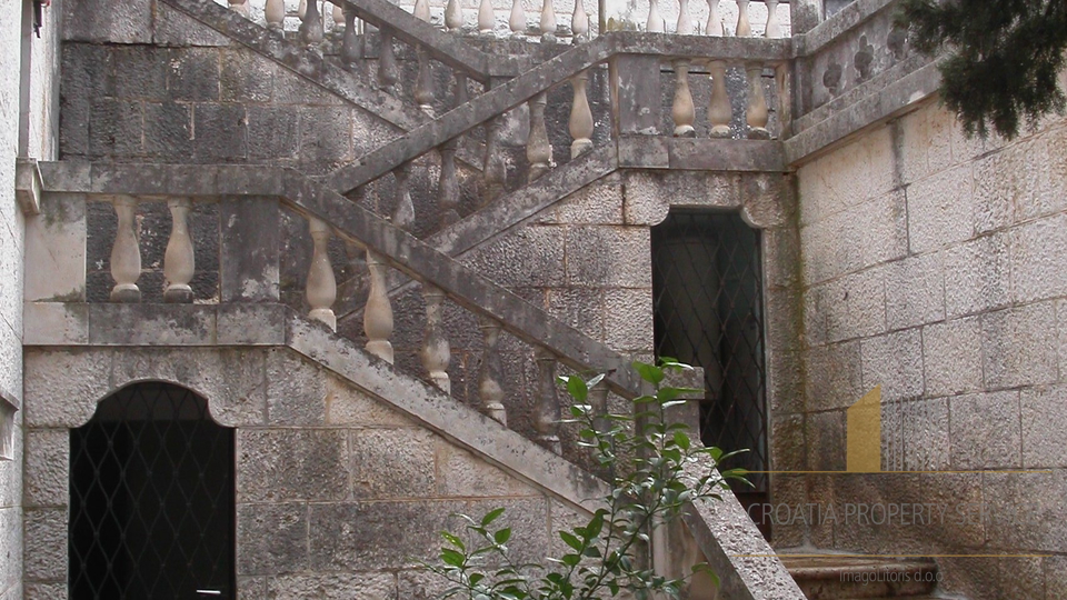 Wunderschöne Steinvilla in der Nähe des Yachthafens ACY - Dubrovnik!