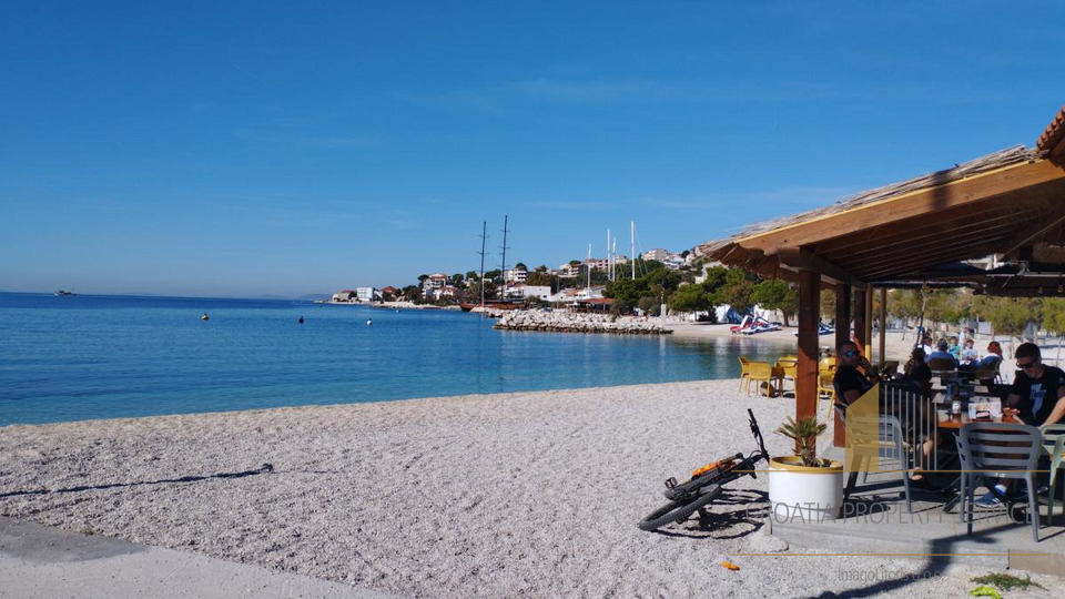 Moderna luksuzna vila 50 m od plaže - Omiš!