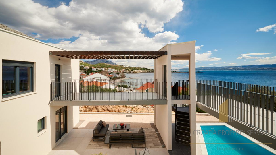 Exklusive Villa am Meer mit Blick im Herzen Dalmatiens