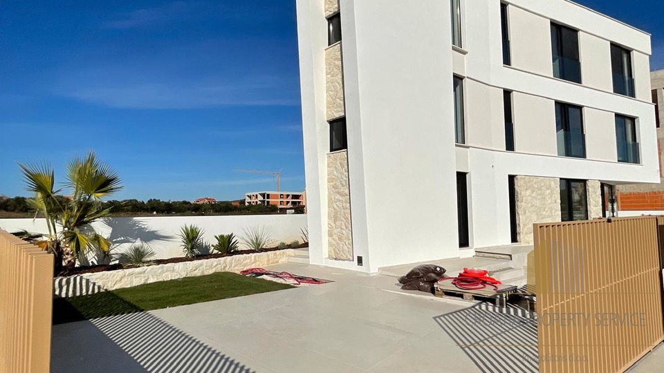 Meravigliosa ed elegante villa di prima fila sul mare - Sukošan!