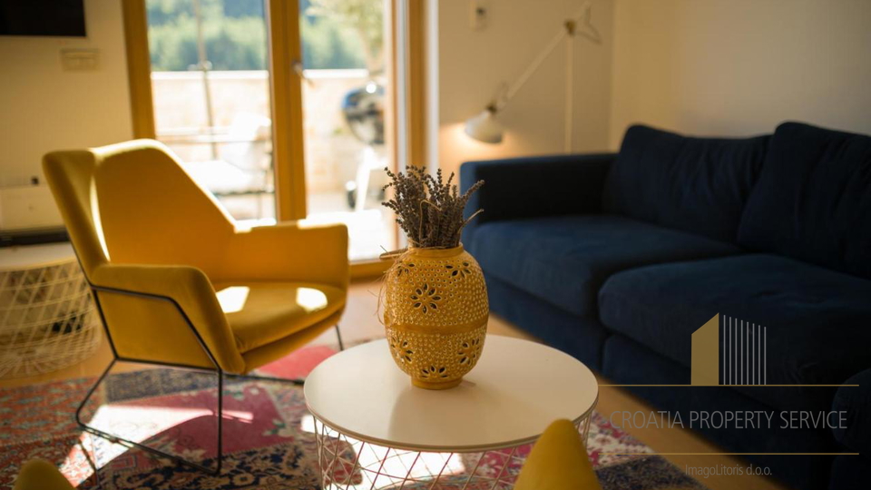 Luxuriöse Steinvilla mit 5* auf der Insel Hvar!