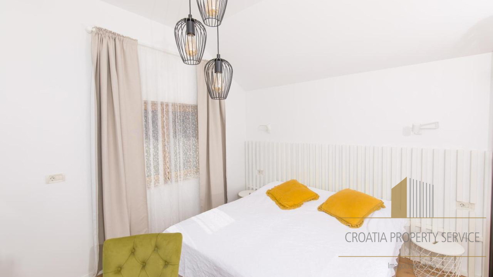 Luxuriöse Steinvilla mit 5* auf der Insel Hvar!