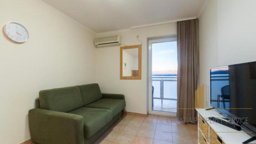 Hotel sa SPA centrom na ekskluzivnoj lokaciji prvi red do plaže - okolica Zadra!