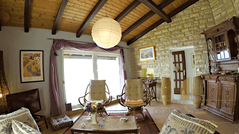 Wunderschöne mediterrane Villa mit Meerblick - Omiš!