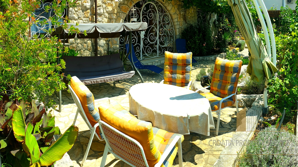 Wunderschöne mediterrane Villa mit Meerblick - Omiš!