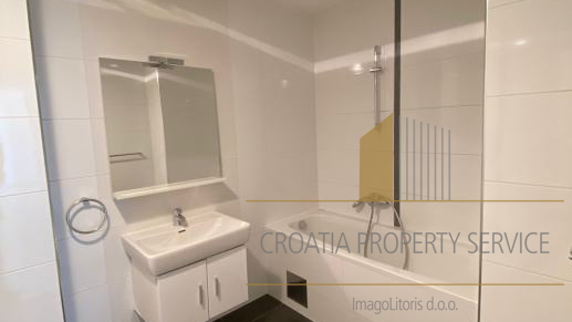 Apartment of 130 m2 in a new building for long-term rent - Zenta, Split!