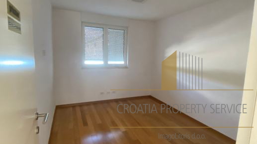 Apartment of 130 m2 in a new building for long-term rent - Zenta, Split!