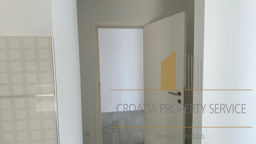 Apartment of 130 m2 in a new building for long-term rent - Zenta, Split!