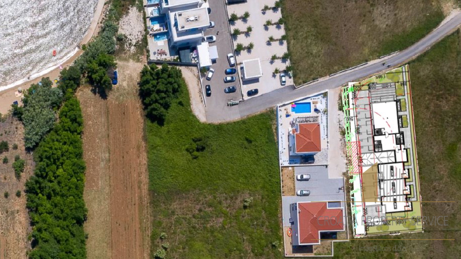 Luxury villa with a roof terrace and a beautiful view 100 m from the sea - Privlaka, Zadar!