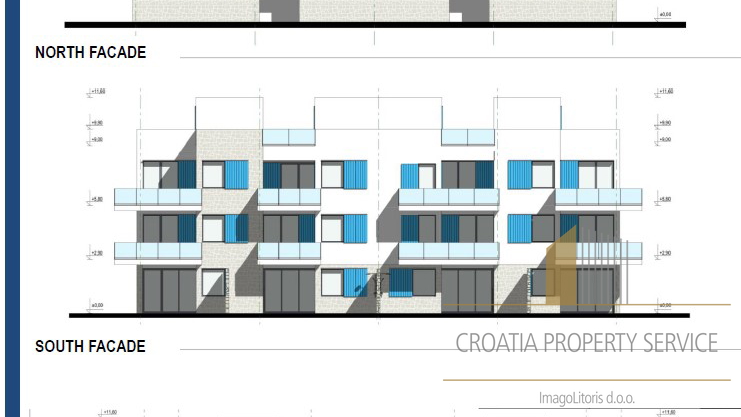 Городская вилла с террасой на крыше в 80 м от моря в Привлаке!