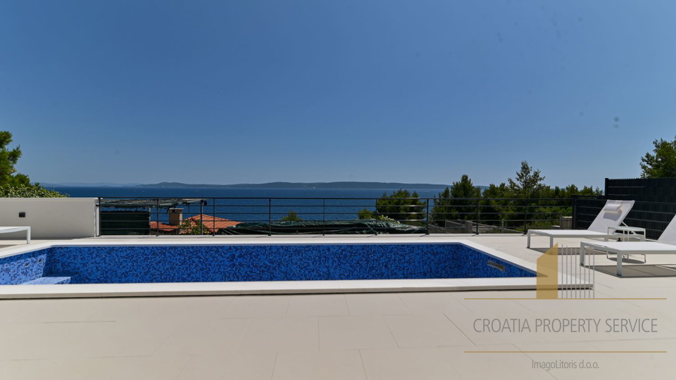 New luxury villa with a beautiful sea view - Čiovo!