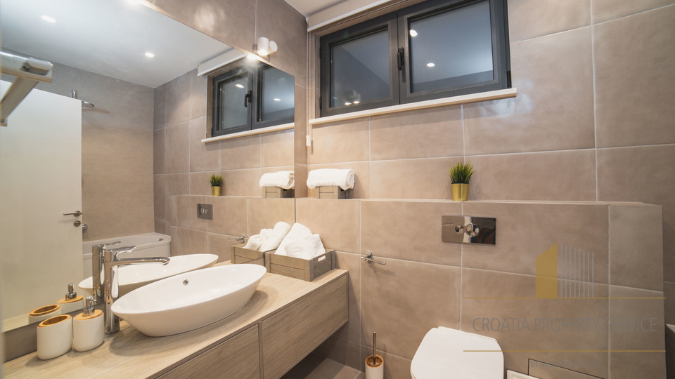 Luxury villa with pool and sea view on the island of Čiovo!