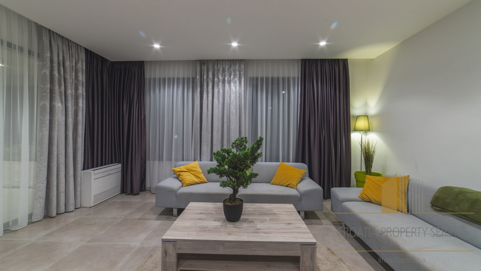 Luxury villa with pool and sea view on the island of Čiovo!