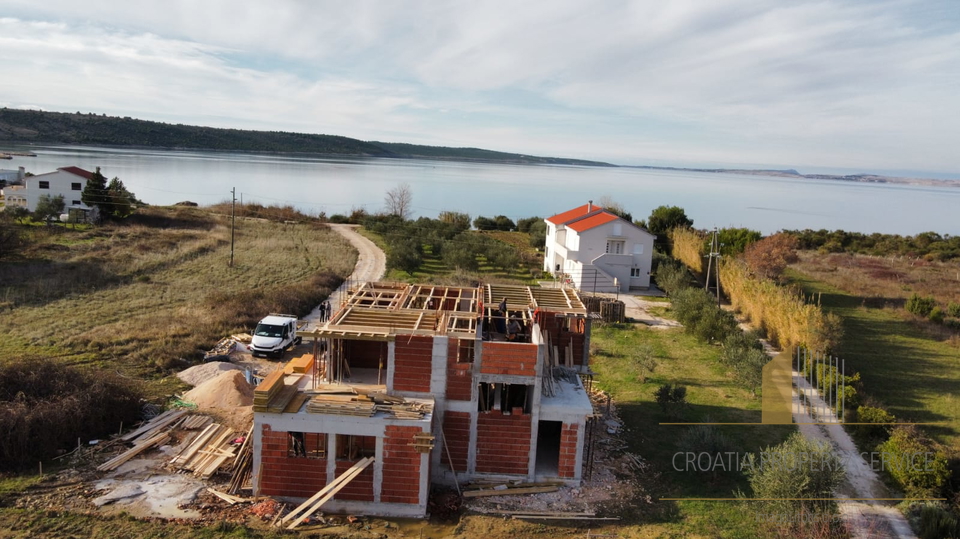 Luxury villa under construction 100 m from the sea near Zadar!