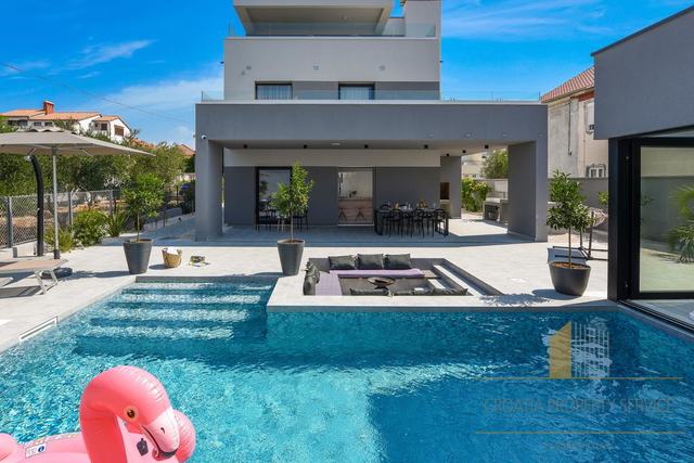 EXCELLENTLY BEAUTIFUL VILLA IN THE CENTER OF ZADAR!