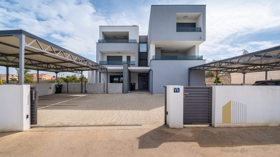 Schöne Wohnung mit Garten in einem modernen Neubau - Zaton, Nin!